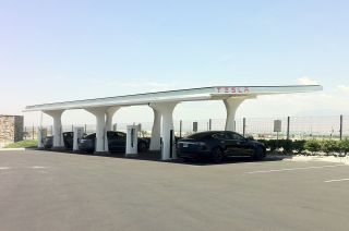 station de recharge Tesla